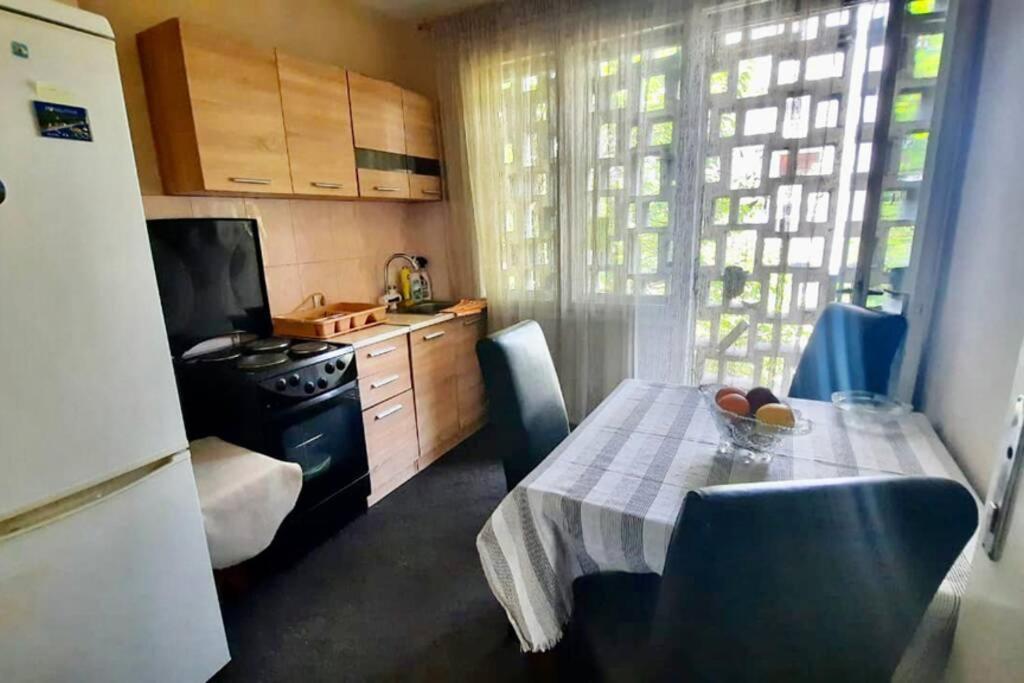 Cute, Spacious Apt In The Heart Of The Old Town Podgorica Extérieur photo